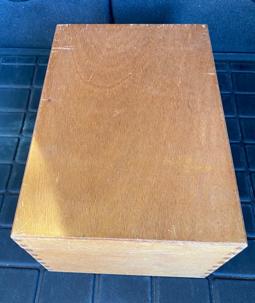 Vintage IDAILTD Microscope In Box With Microslide Viewer & Projection Device