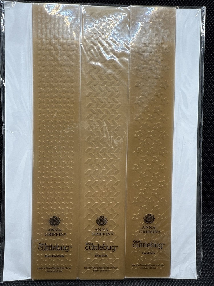 Anna Griffin Cuttlebug Path Set - River Rock Brick Floral path Embossing Folder