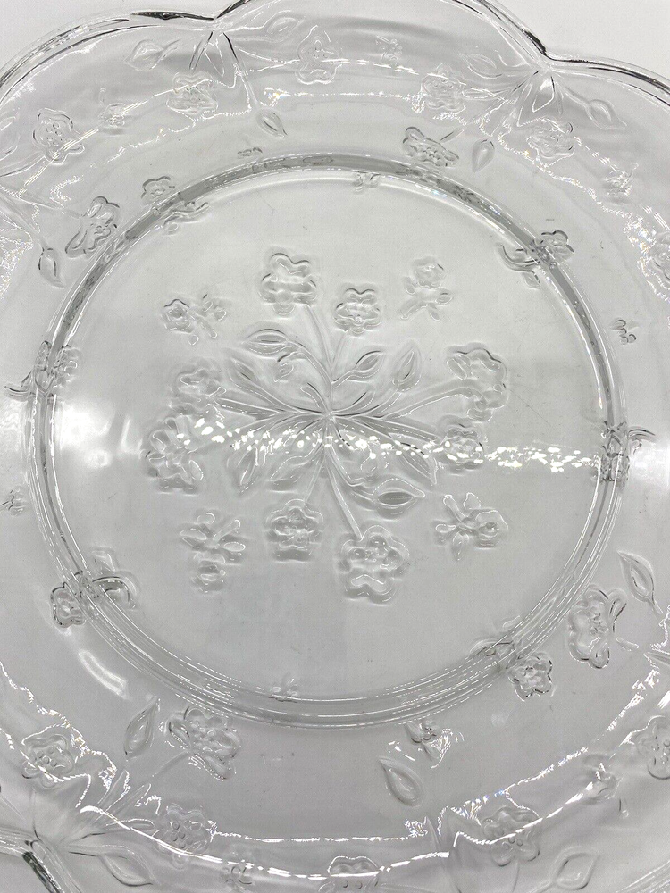 Toscany Savannah, COVERED CHEESE Cracker PLATTER with Scalloped Edge