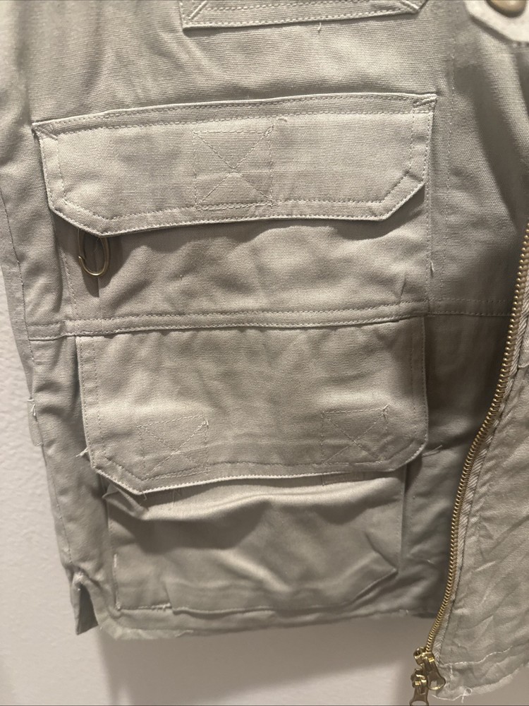 U.S. Spec Tactical Tan Multi Pocket Vest Medium