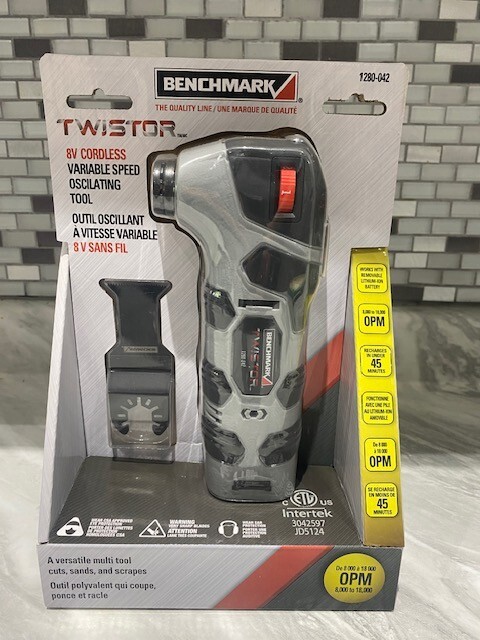 NEW BENCHMARK TWISTOR 8V CORDLESS VARIABLE SPEED OSCILATING TOOL - TOOL ONLY