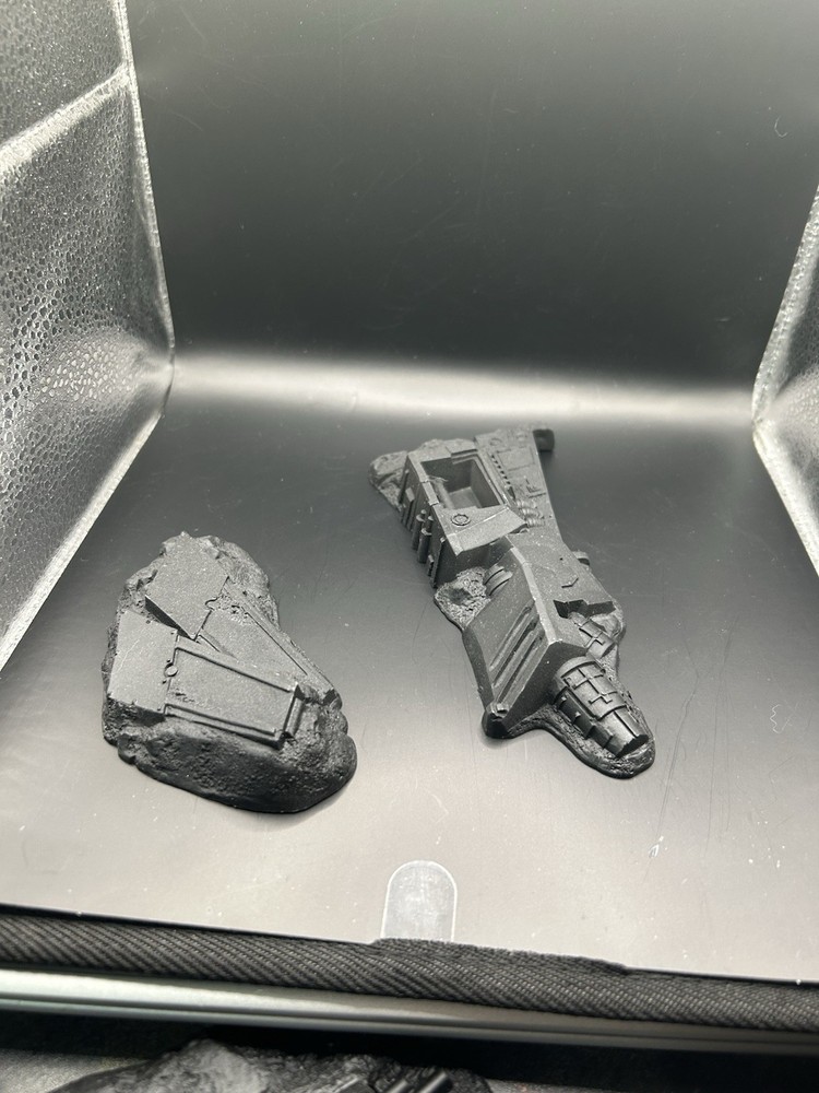 Warhammer 40k crashed Aquila lander terrain