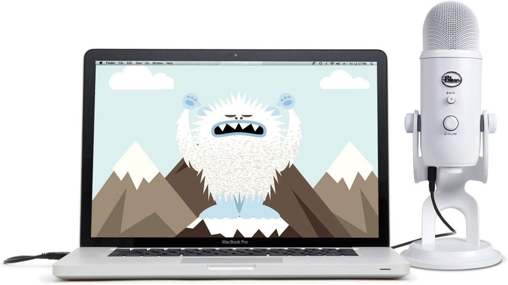 Logitech Creators Blue Yeti USB Microphone for Gaming, Streaming White DEFECT