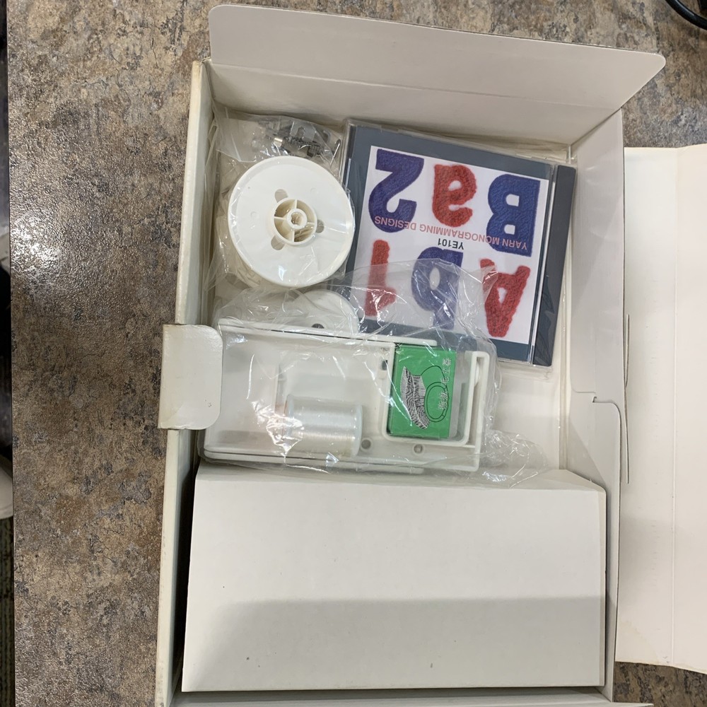 JANOME Yarn Embroidery Monogram Kit