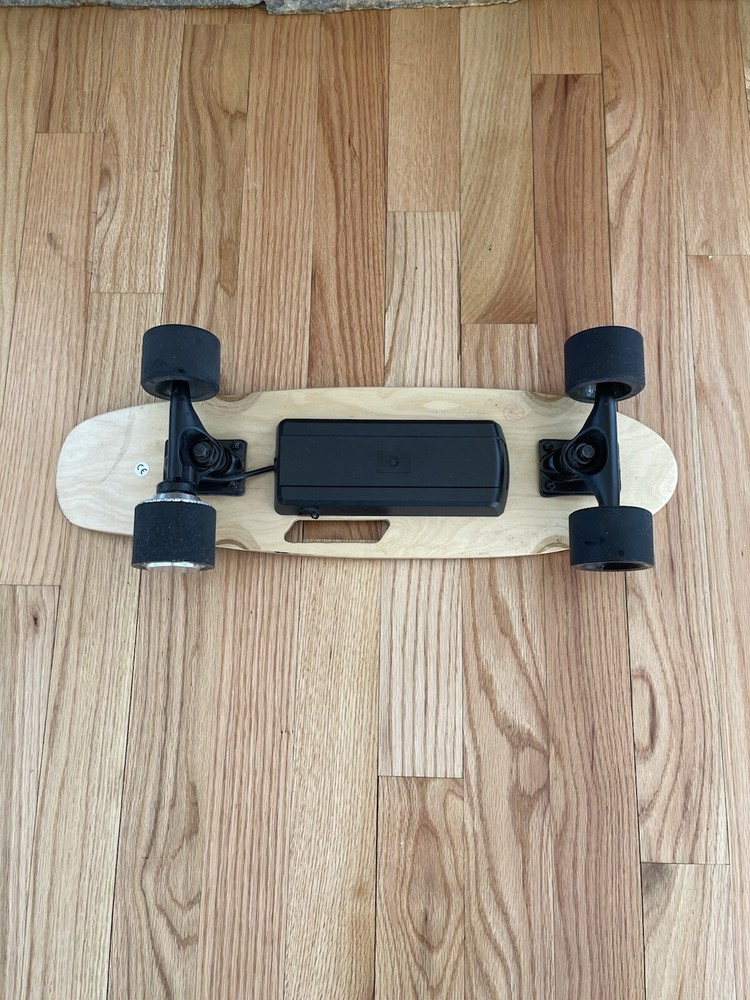 Electric Skate Board, 12-15 MPH