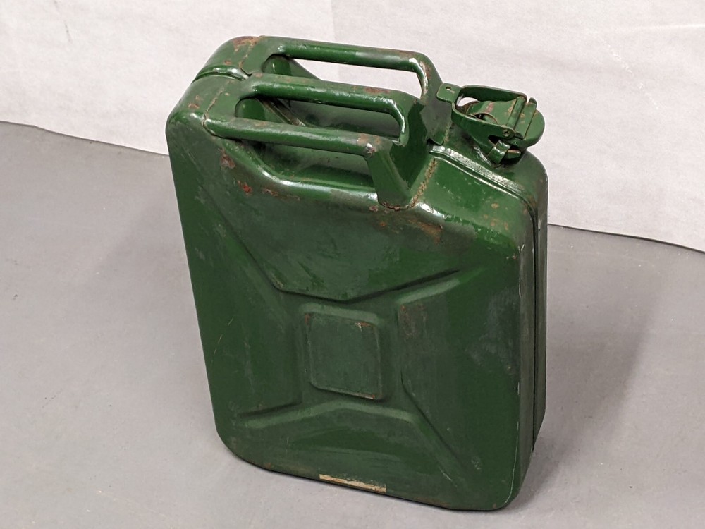 Genuine Vintage Army 20L Metal Green Fuel Jerry Can - 1950s