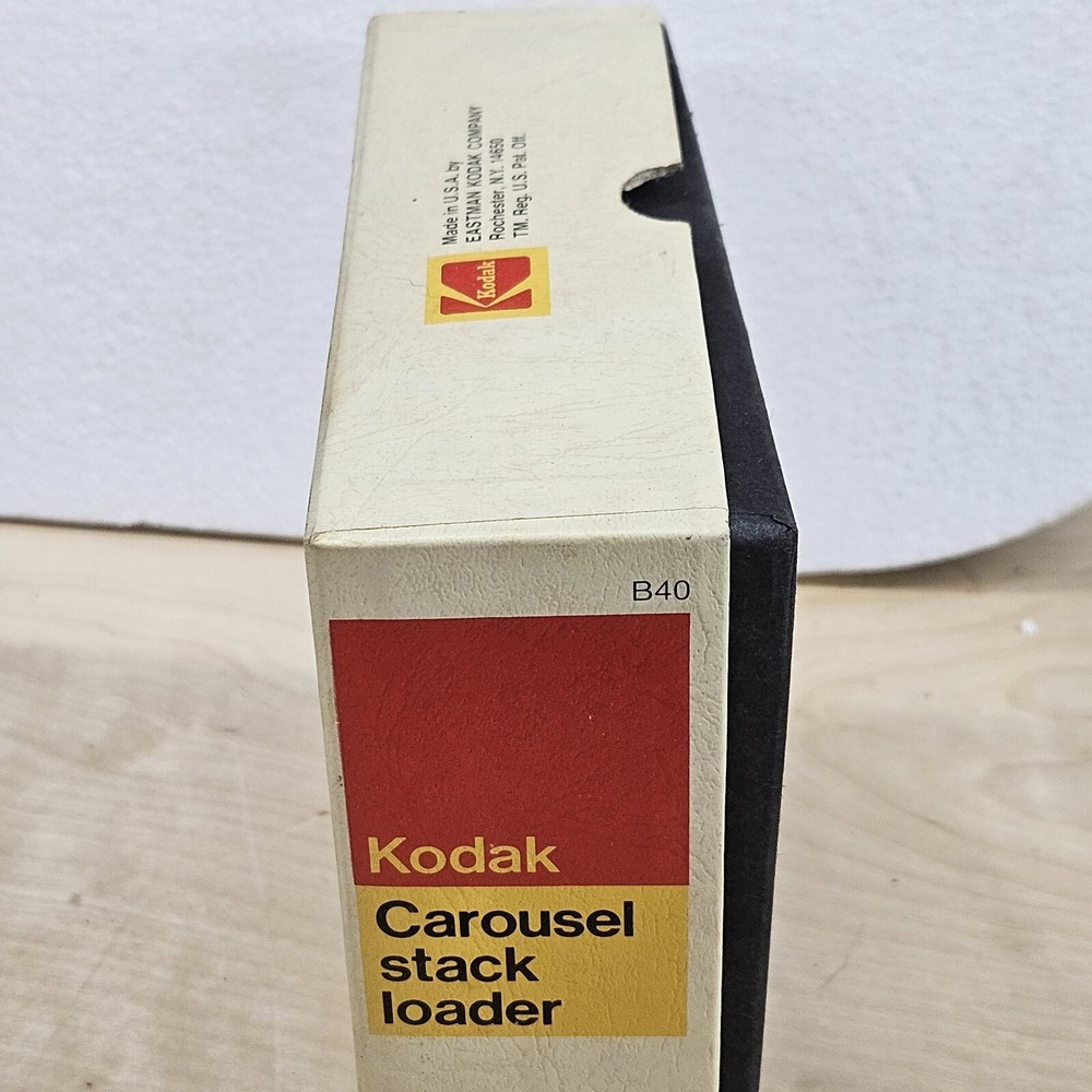 KODAK Carousel Stack Loader with original box And Manual. B40