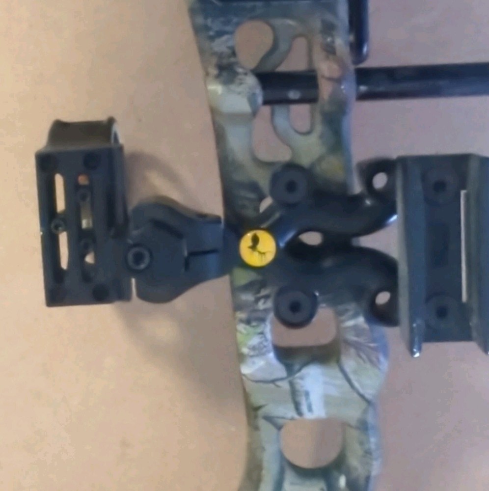 Bear Archery Attitude Compound Bow with Apache Stabilizer Trophy Ridge Sight