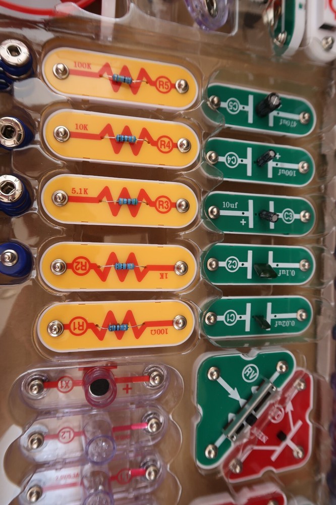 SNAP CIRCUITS EXTREME SC-750 Elenco Electronics Project Educational Kit COMPLETE