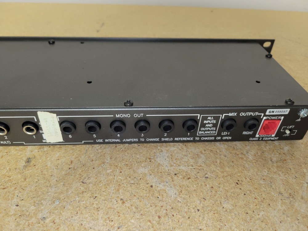 RANE 5 Band Parametric Equalizer PE 17 NO power supply