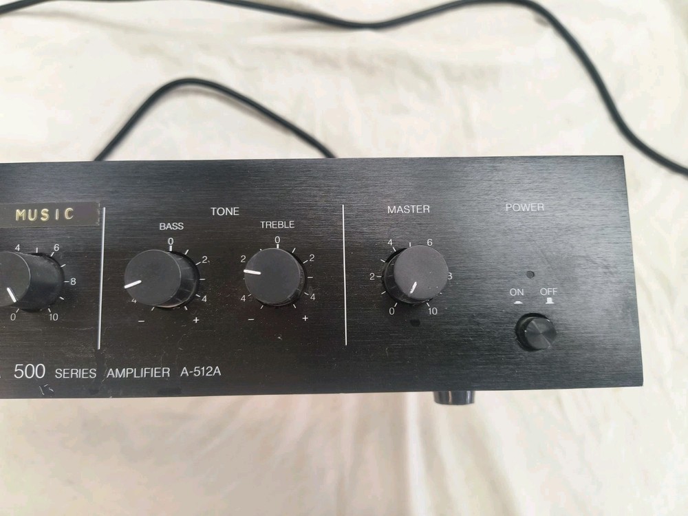 TOA A-512 A 70 VOLT AMPLIFIER