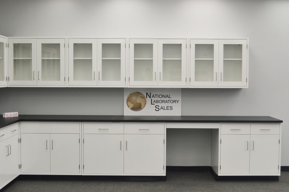 28' BASE 24' WALL Laboratory L Cabinet Group & Countertops / E1-190