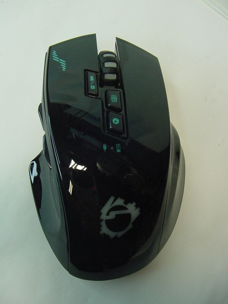 SIIG WIRELESS GAMING MOUSE WITH USB DONGLE