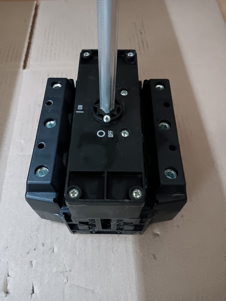 Eaton P5-250/V/SVB Rotary Switch