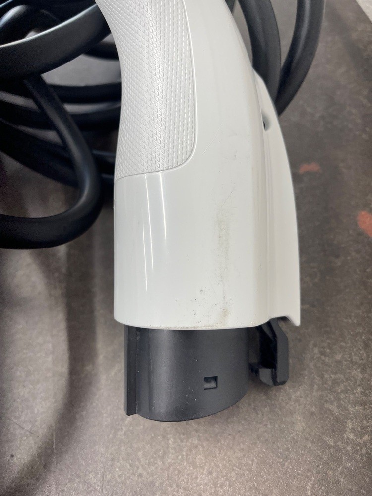 Ultium EV Charger EVSE-CSSS56600012-1002 Level 1 & 2