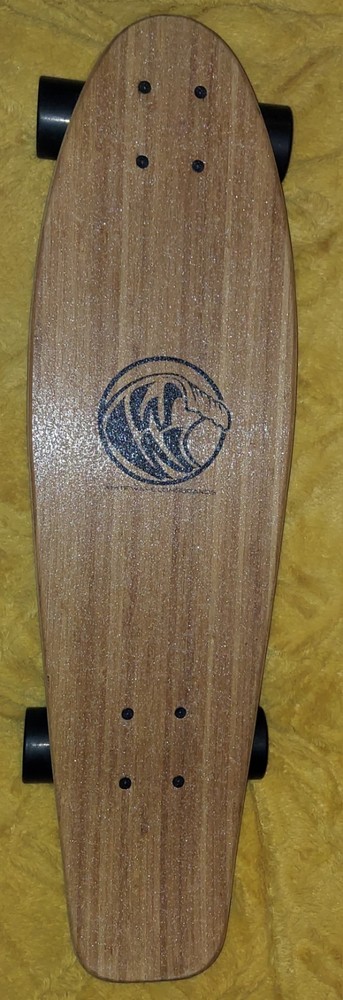 White Wave LongboardSkateboard Misslle