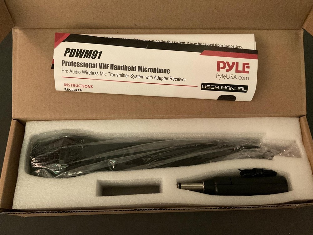 Pyle Portable VHF Wireless Microphone System - Professional Battery Operated Han