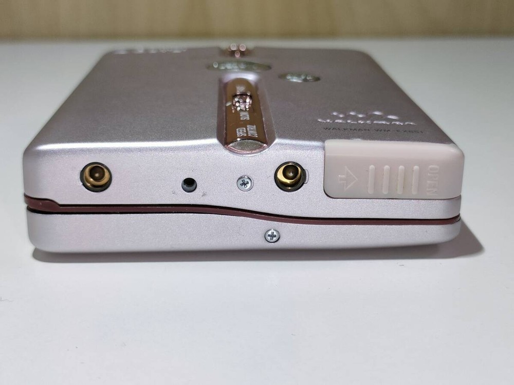 SONY Walkman cassette player WM-EX651 operation confirmed