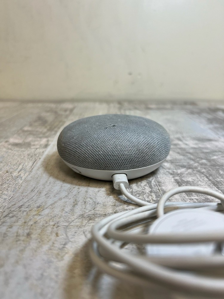 Google Home Mini Smart Speaker Assistant - Grey (Model H0A) - Tested