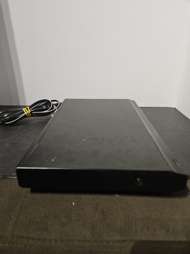 Sony DVP-SR200P DVD Player