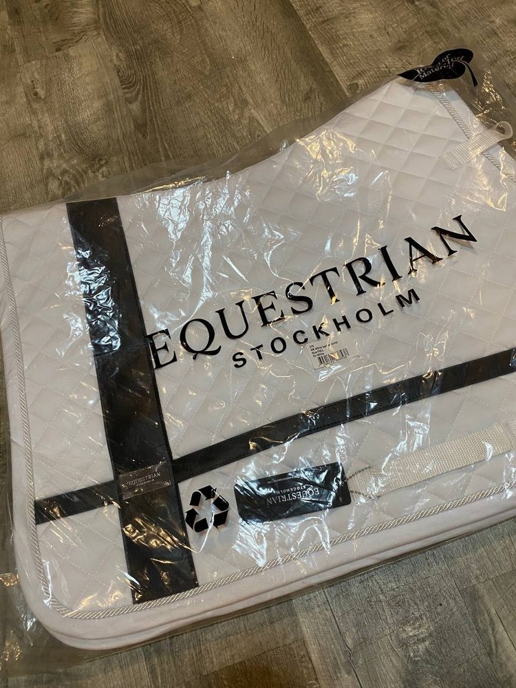 Equestrian Jumping Saddle Pad - Full Size Standard Issue White Stitching