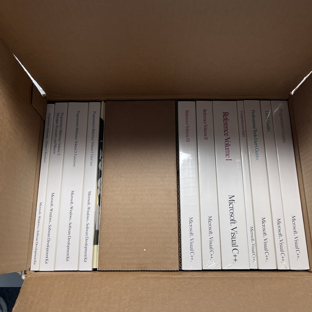 1993 MICROSOFT VISUAL C++ PROFESSIONAL EDITION BOOK SET SEALED DISKS