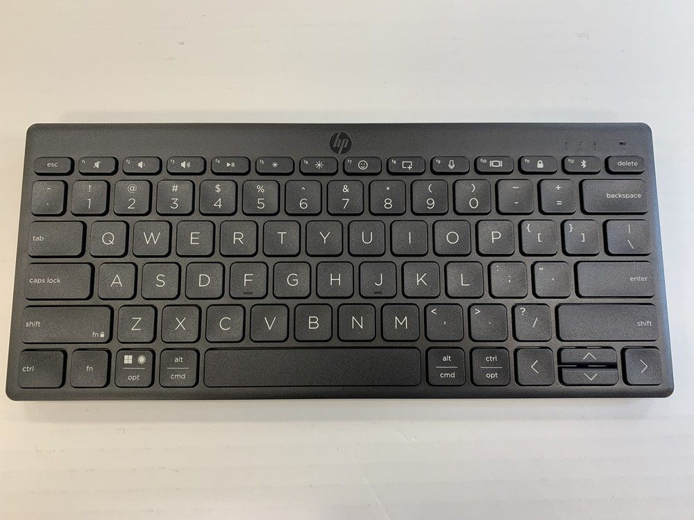 692S9AA#ABL HP 355 Compact Multi-Device Bluetooth Keyboard