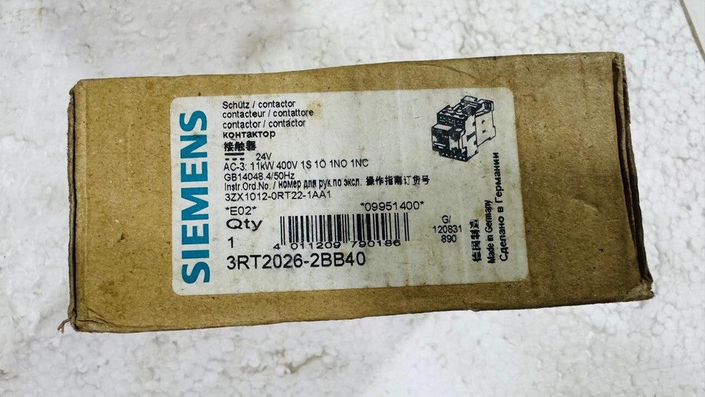Siemens 3RT2026-2BB40 power contactor