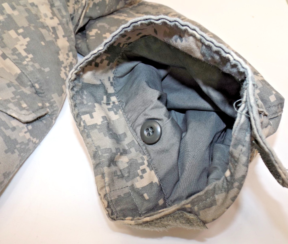 US Military Universal Pattern Camo Cold Weather Field Jacket Coat - MEDIUM-Long