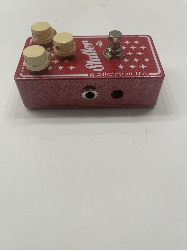 SolidGoldFX Stutter Lite Tremolo Analog Solid Gold FX Guitar Effect Pedal
