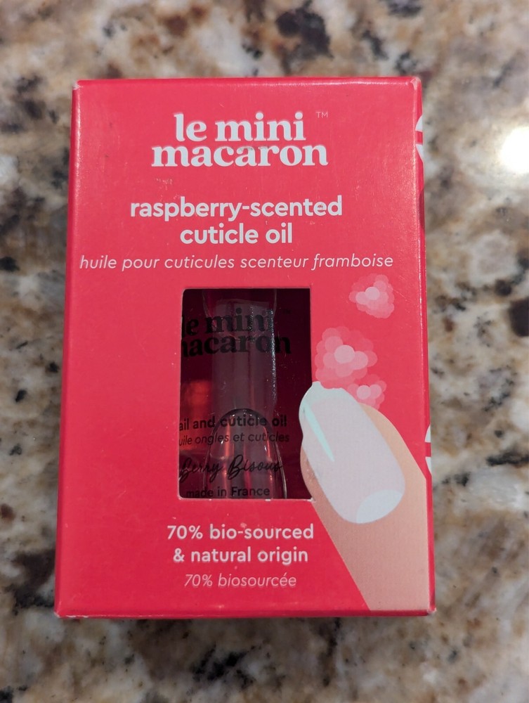 Le Mini Macaron Raspberry Scented Cuticle Oil 0.33 fl oz