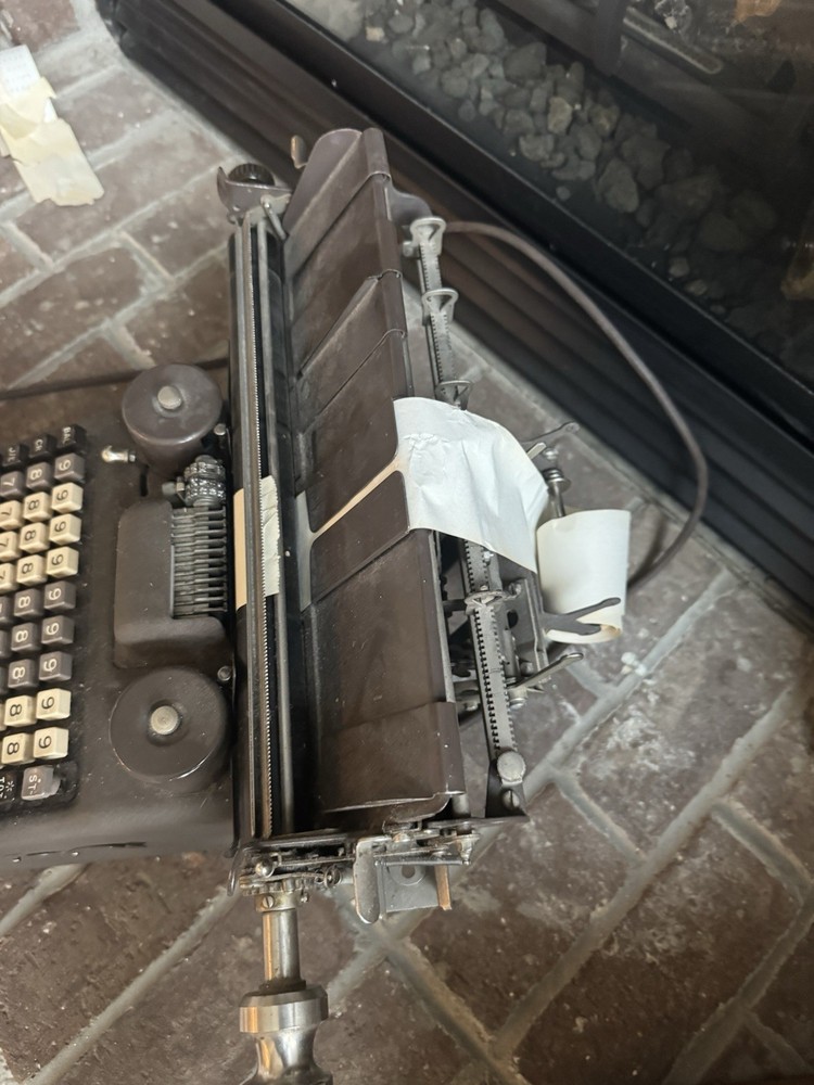 Vintage Working Burroughs Adding Machine