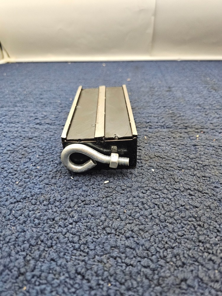 HFT Strong 250LB Pound Capacity Pull Retrieving Magnet Puller Lift Lifter Plate