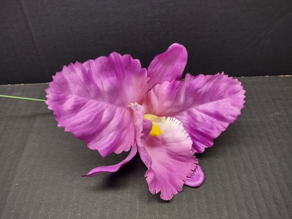 Artificial single cattleya orchid blossom FUCHSIA