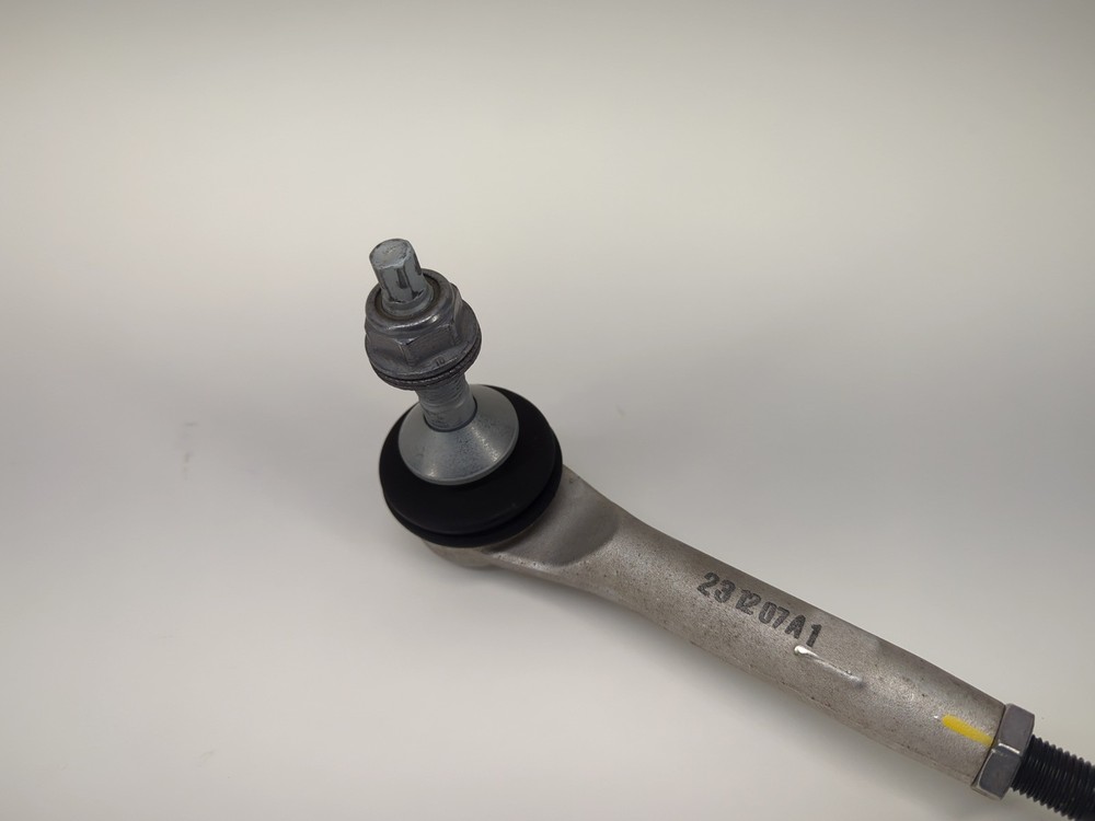 2023 Tesla Model Y Steering Tie Rod Inner & Outer Left or Right 1044841-00-E