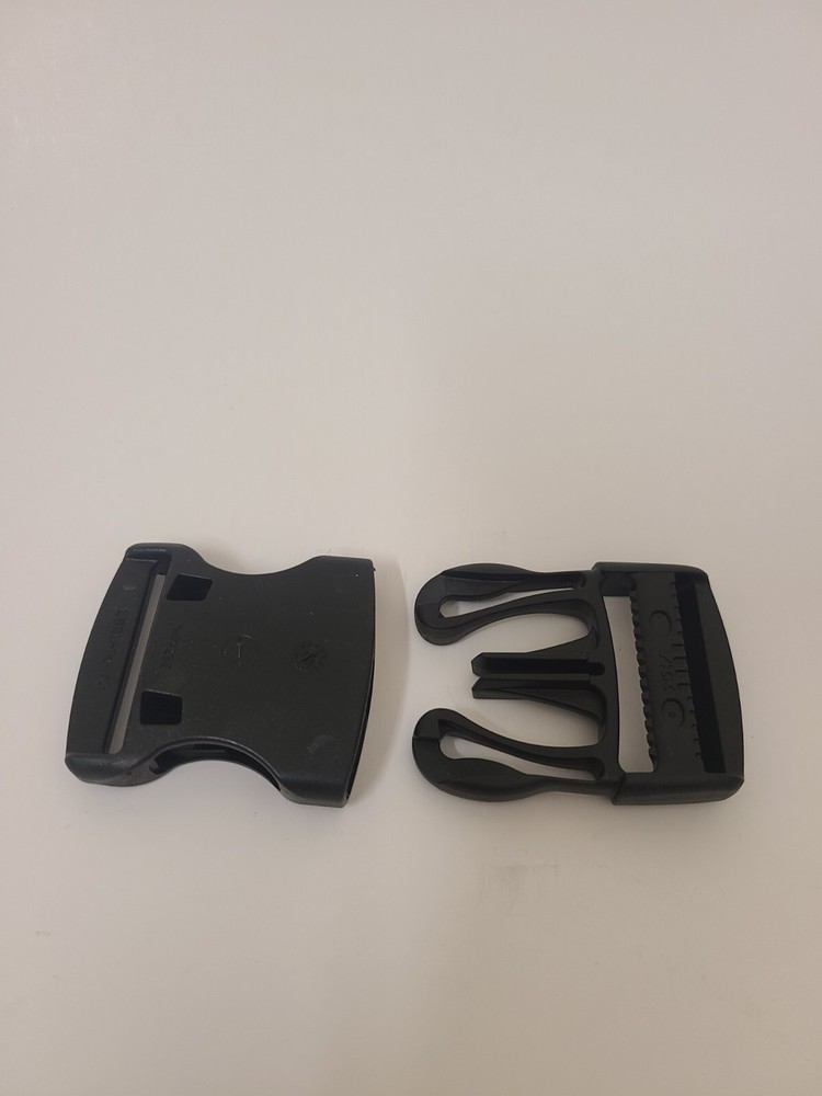 10 Pack - 1 1/2 In YKK  Single Adjustable Side Release Plastic Buckles