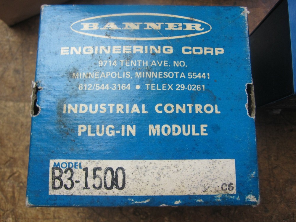 Banner Engineering Corp. B3-1500 Photoelectric Logic Module controller (@D1)