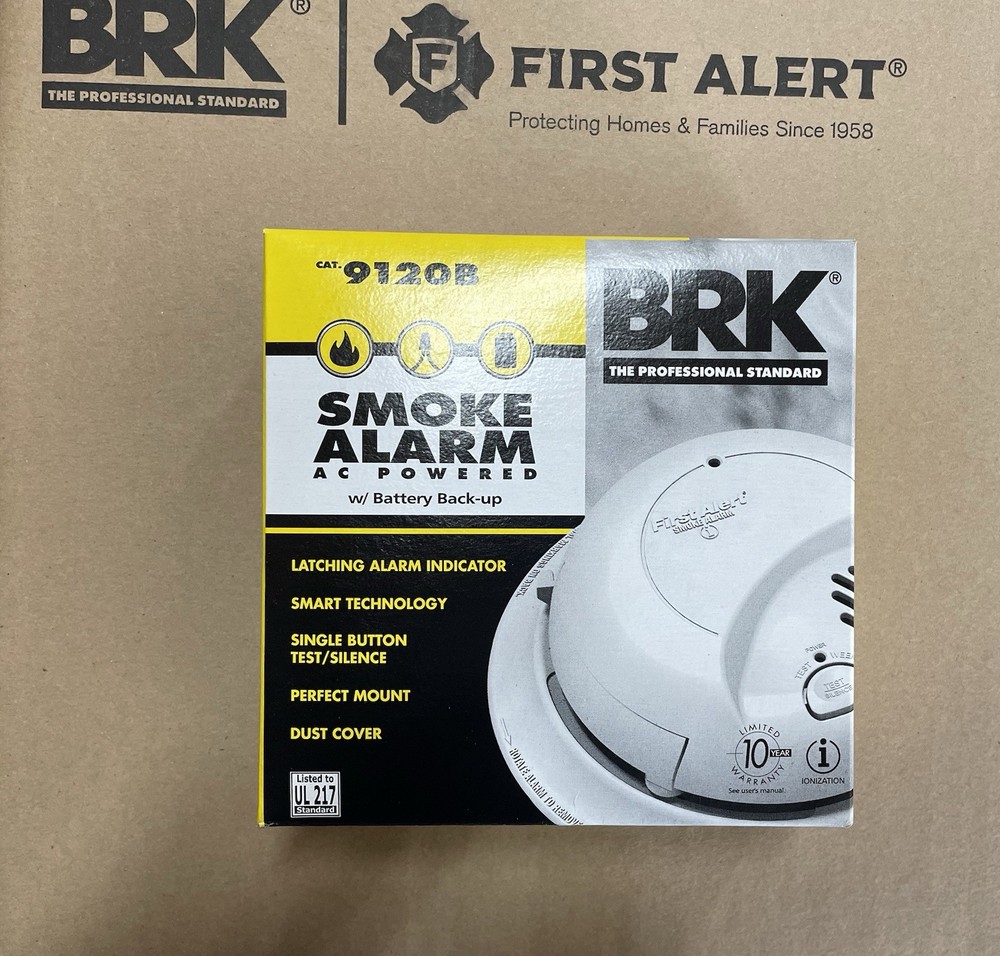 BRK First Alert 9120B Smoke Detector