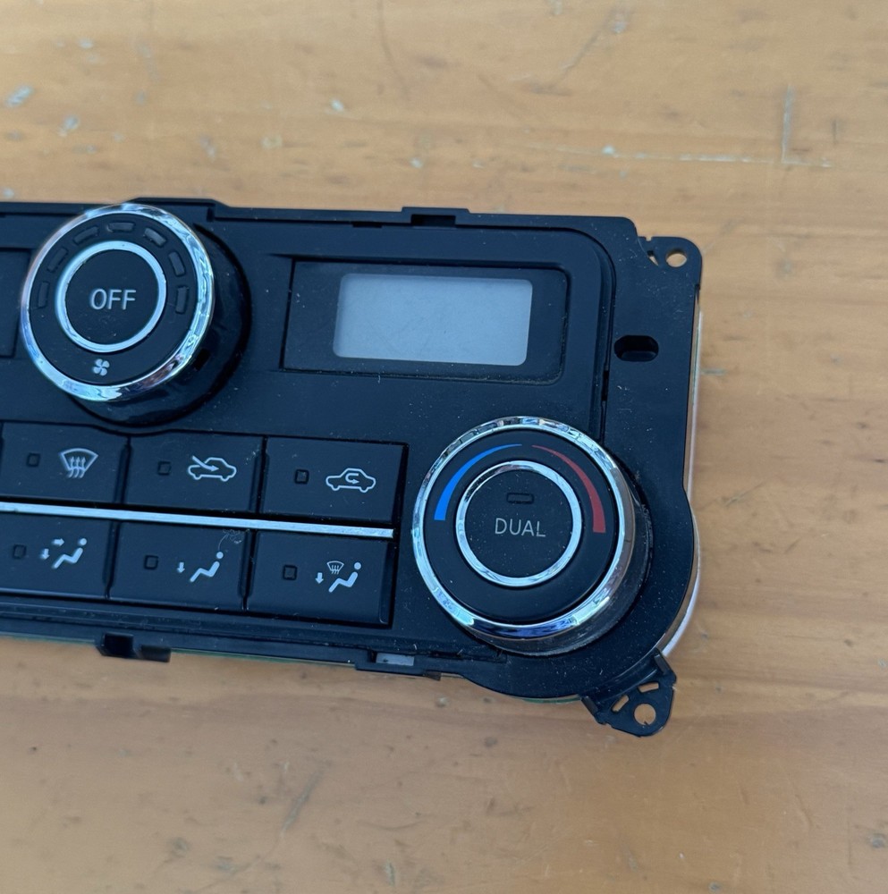 2014-2019 Nissan Frontier AC Automatic Temperature Control Crew Cab Unit OEM