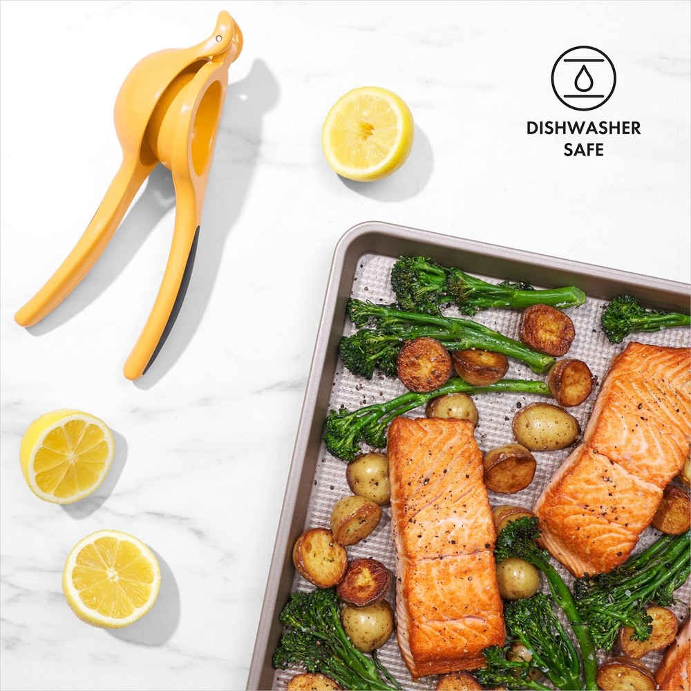 Good Grips Citrus Squeezer