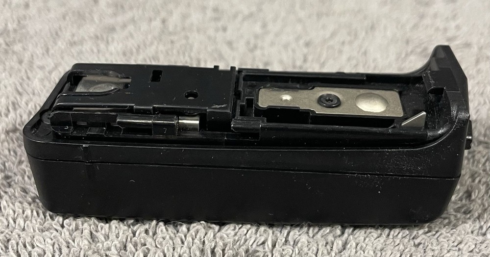 Nikon SD-800 Quick Recycling Battery Pack for Speedlight SB-800 Flash