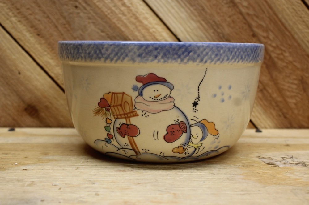 Vital Unit snowman bowl. very nice