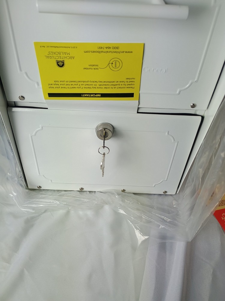 Architectural Mailboxes White Oasis Jr Classic Locking Post Mount Parcel Mail