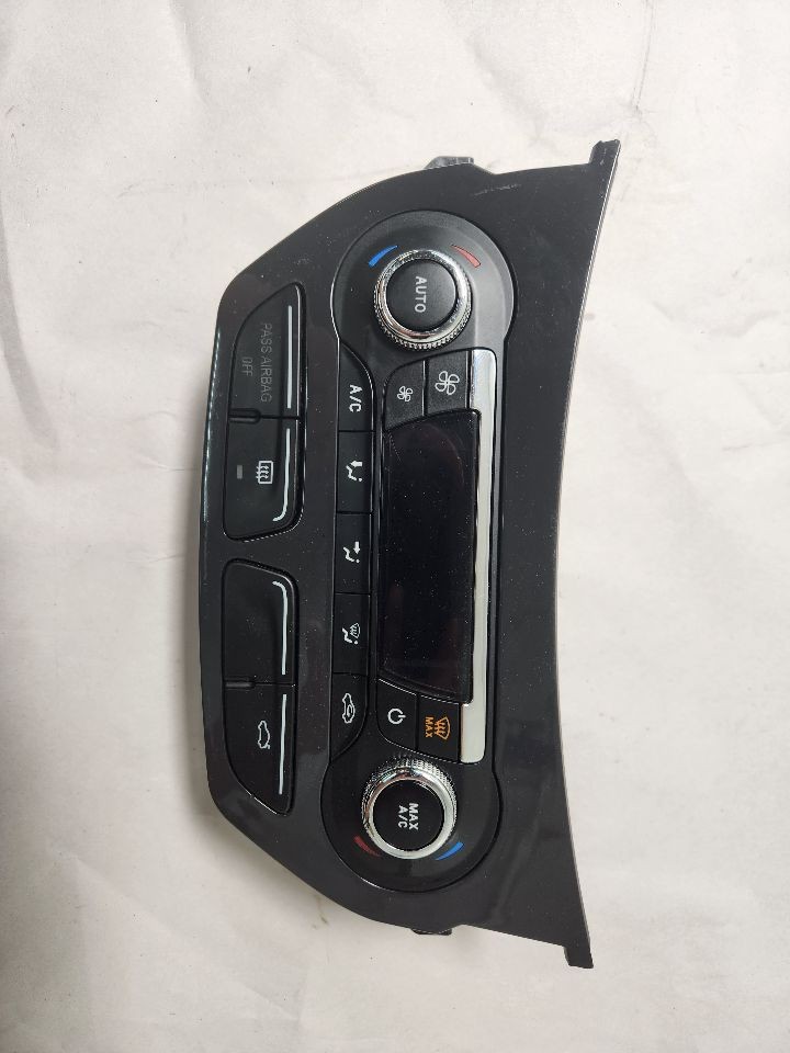 Used A/C Selector Switch fits: 2015 Ford Escape Front automatic temperature cont