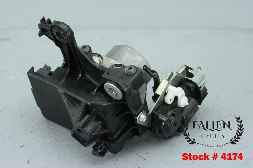 2018 Honda Goldwing Gl1800A ABS Pump Module Controller Unit + Mount VIDEO #4174