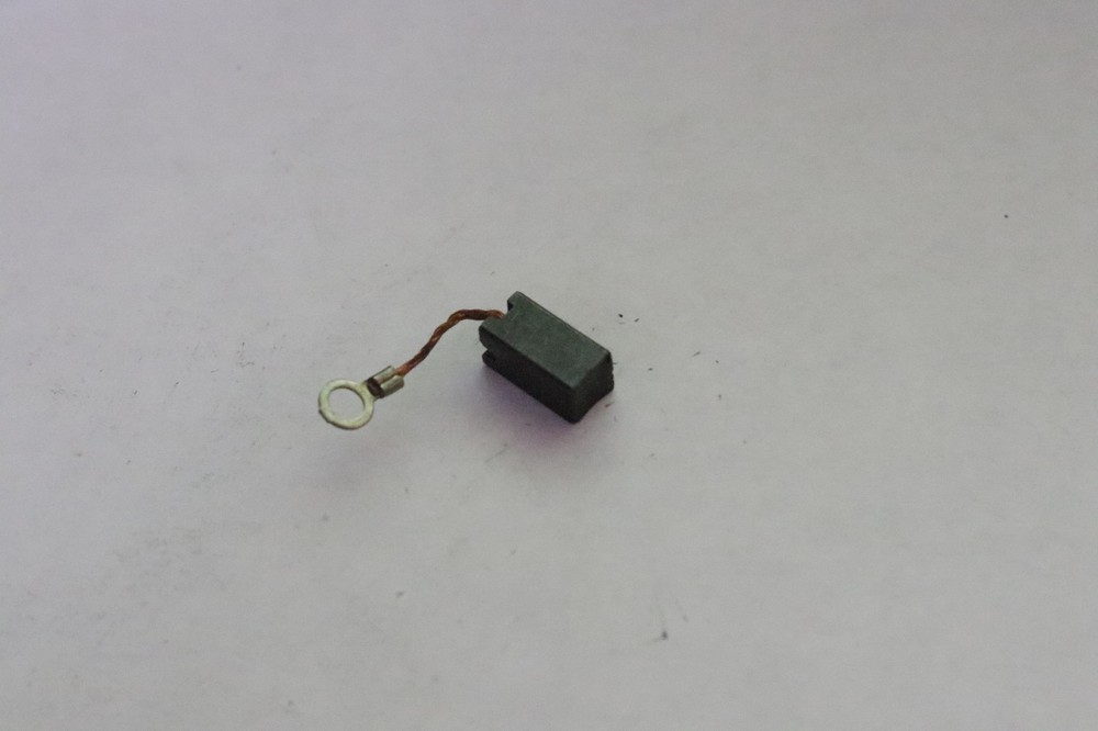 Porter-Cable Replacement Brush 690741