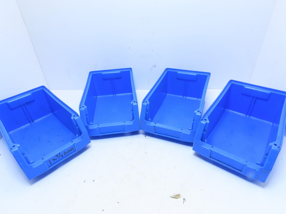 QTY 4 SSI SCHAEFER LF 322 GZW BLUE STACKABLE PLASTIC STORAGE CONTAINER BIN