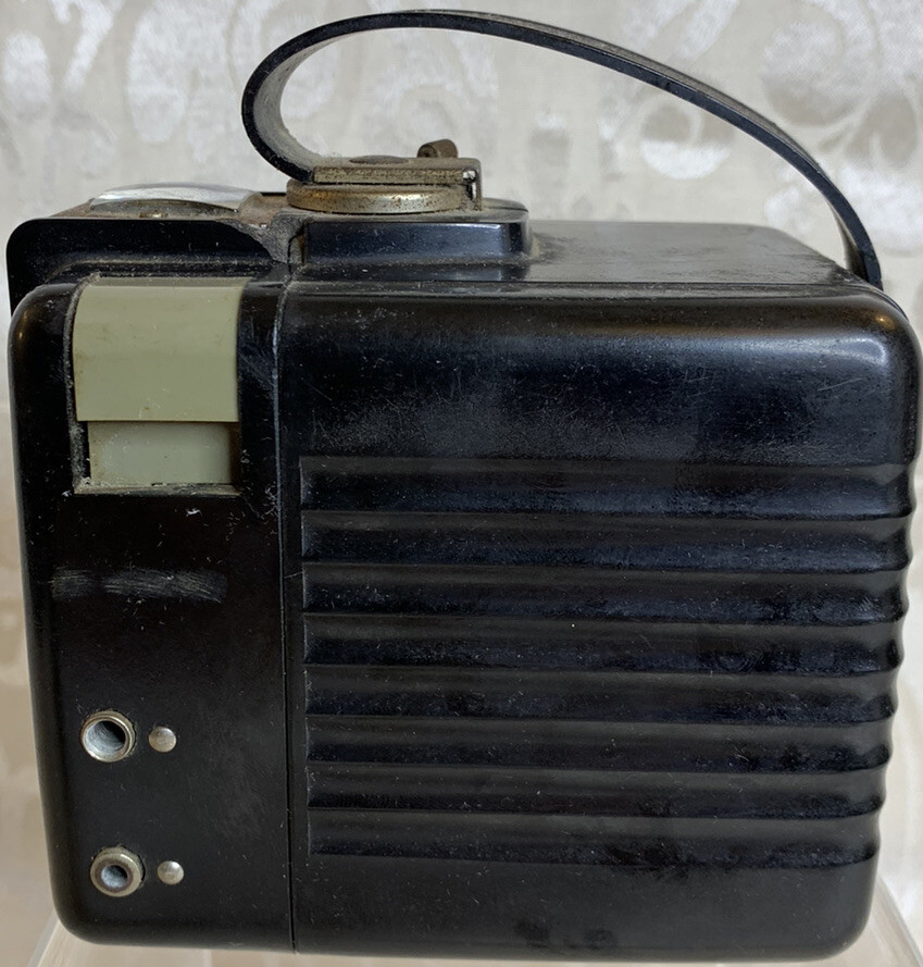 Kodak Brownie Hawkeye Flash Model Camera Untested E41