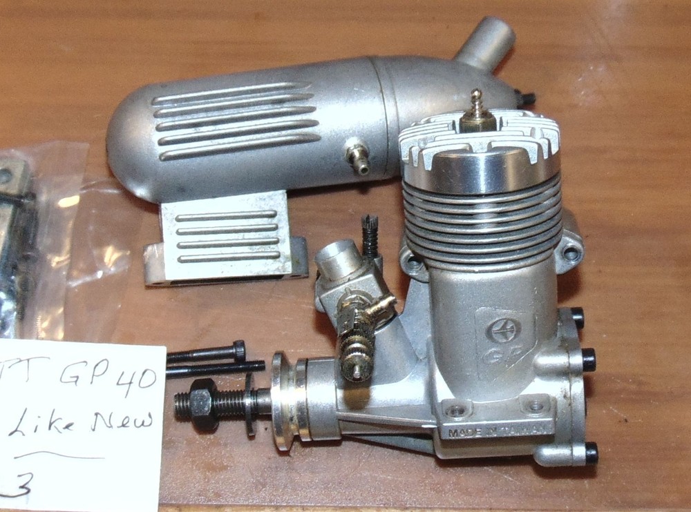 Thunder Tiger GP 40 RC Model Airplane Engine.. nice 3