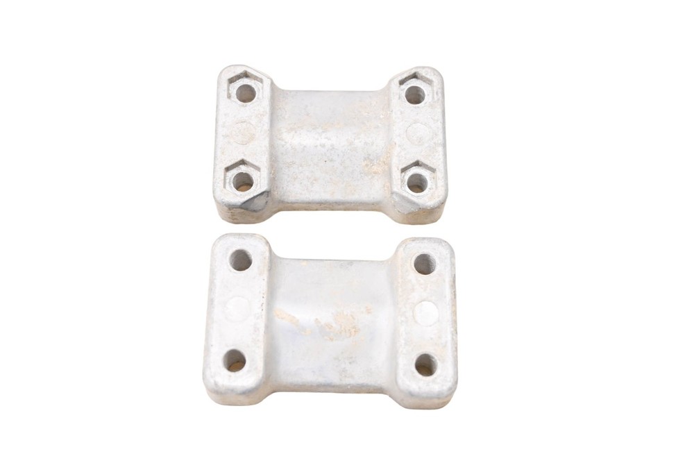 04 Polaris Sportsman 700 Handlebar Clamp